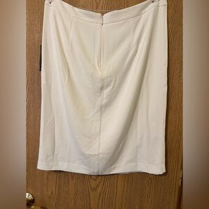 Eva Mendes for New York & Company Cream Pencil Skirt